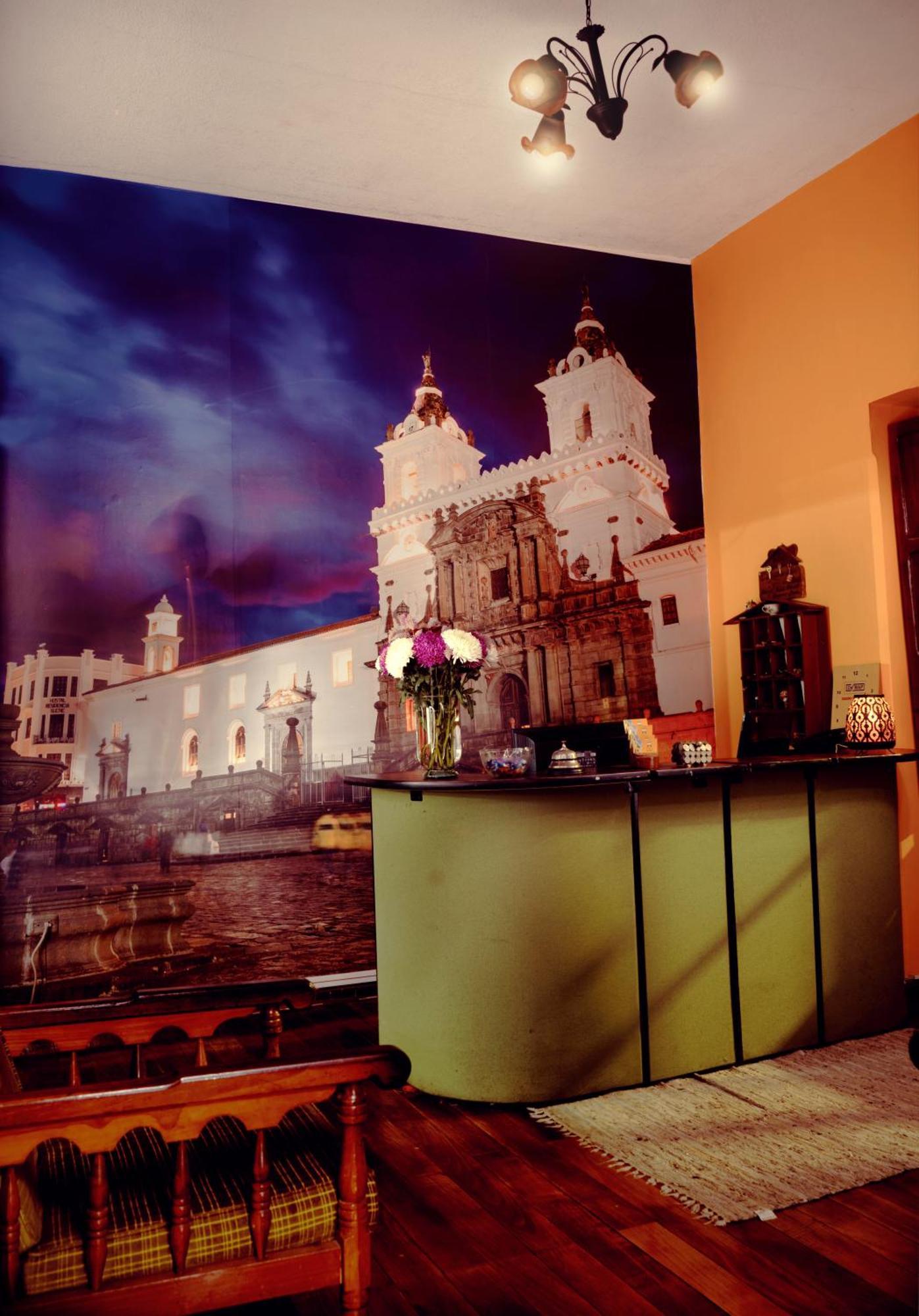 La Posada Colonial Hotel Quito Exterior photo